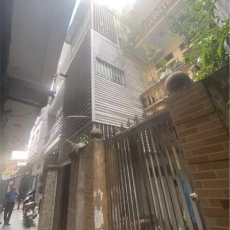 BÁN NHÀ NGUYỄN TRÃI 57 M 4T MT3,2M GIÁ NHỈNH 9 TỶ ! VÀI BƯỚC CHÂN RA ĐƯỜNG NGUYỄN TRÃI . CÒN THƯƠNG BÁN NHÀ NGUYỄN TRÃI 57 M 4T MT3,2M GIÁ NHỈNH 9 TỶ ! VÀI BƯỚC CHÂN RA ĐƯỜNG NGUYỄN TRÃI . CÒN THƯƠNG