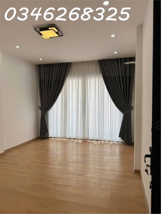 NHÀ MỚI ĐẸP, MẶT PHỐ, VỈA HÈ, KINH DOANH ĐỈNH, TRUNG TÂM QUẬN HOÀNG MAI