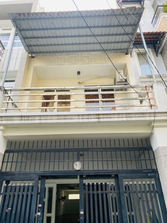 NHÀ CHÍNH CHỦ CẦN BÁN GẤP GIẢM CHÀO 300tr—> GIÁ CÒN 5.5 TỶ- 2 TẦNG – 54M2 (4X13.3) HẺM NHỰA XE HƠI,