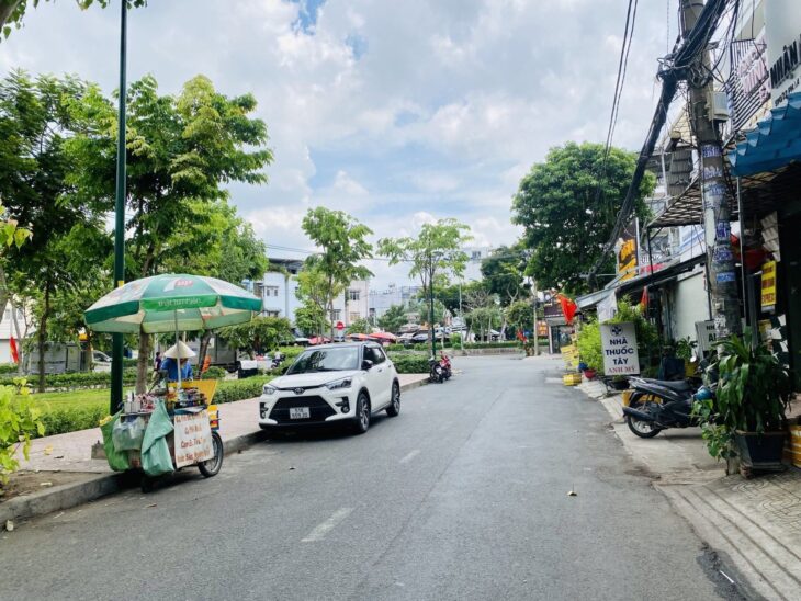 BÁN NHÀ PHAN VĂN TRỊ- P1- GÒ VẤP – HẺM XE TẢI TRÁNH – KINH DOANH ĐỈNH – DÒNG TIỀN 25Tr/tháng –