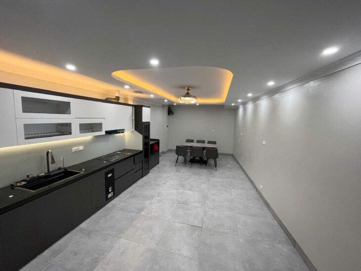 PHÂN LÔ Ô TÔ TRÁNH ĐỖ CHẠY VÒNG QUANH – TRUNG TÂM HAI BÀ TRƯNG – Ô CHỜ THANG MÁY 0965549363