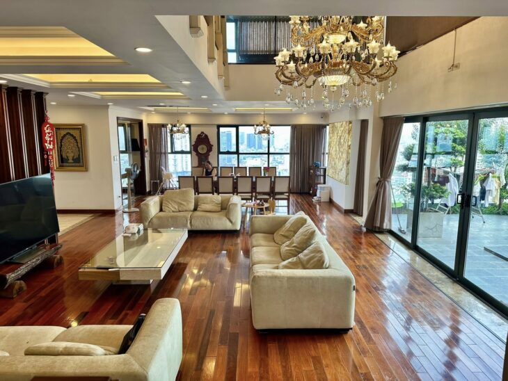 ????Siêu Penthouse Tú Mỡ, Cầu Giấy 401m2, Nội thất VIP, Bể bơi riêng, 35.8 Tỷ