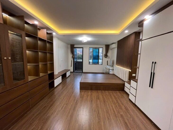 PHÂN LÔ Ô TÔ TRÁNH ĐỖ CHẠY VÒNG QUANH – TRUNG TÂM HAI BÀ TRƯNG – Ô CHỜ THANG MÁY 0965549363