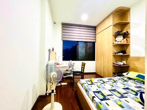 Tòa căn hộ 6 tầng -Thang máy -Dòng tiền 50 triệu tháng – Gần biển -Giá chỉ 9,5 tỷ