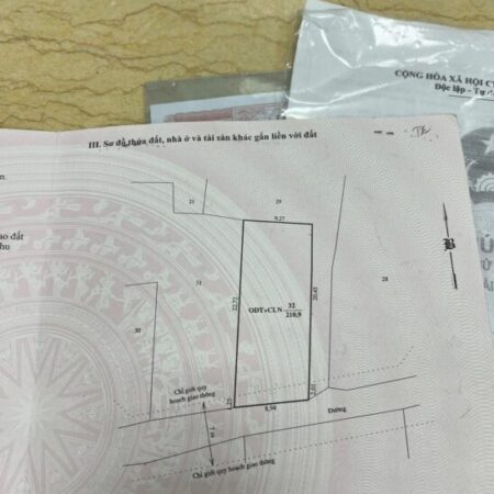 BÁN ĐẤT BIỂN 210M² – VỊ TRÍ ĐẮC ĐỊA GẦN TRẦN QUÝ CÁP – GIÁ 3T2- NGANG 9 MÉT