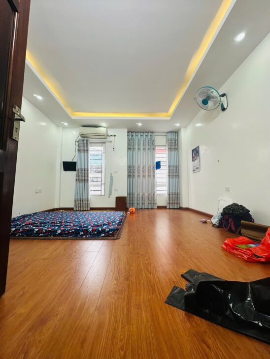 BÁN NHÀ 7 TẦNG, NGÕ NÔNG BÙI XƯƠNG TRẠCH,10M RA Ô TÔ TRÁNH GIÁ 7,98 TỶ