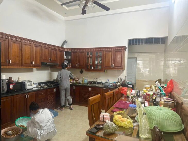 Nhà phân lô cạnh AEON, 75m 3 tầng, đường 12m, Giá 6.2 tỉ