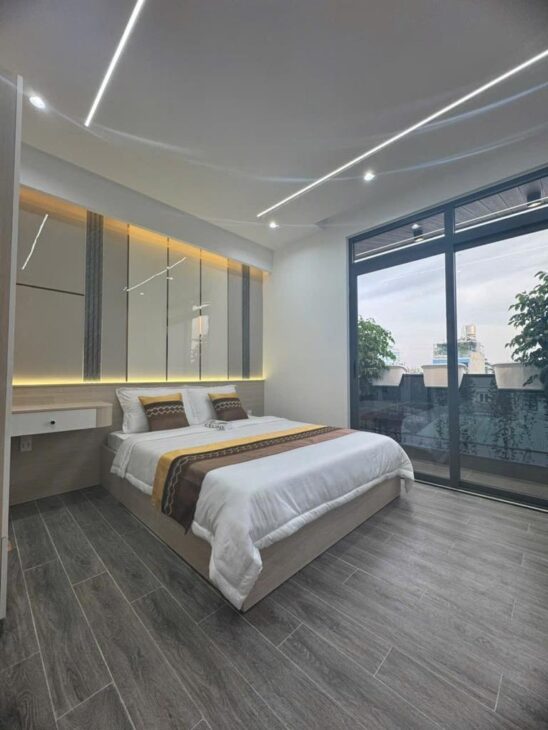 Nhà Mặt Tiền Thạnh Lộc 40 , 74m2 x 5 Tầng .Full Nội Thất Gía chỉ nhỉnh 6 tỷ