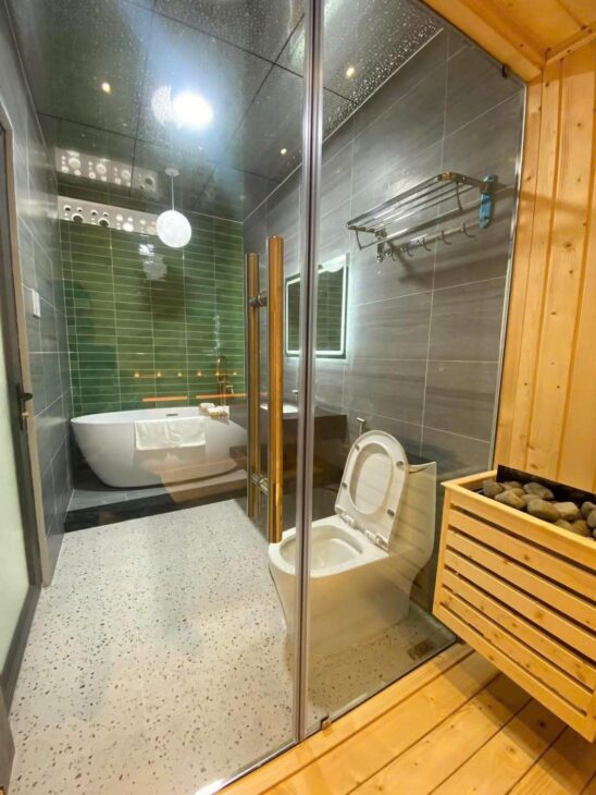 – NHÀ MỚI HXT, DTSD: gần 212m2 tại Thạnh xuân 33, P.Thạnh Xuân, Quận 12, TP.HCM, 6 tỷ.