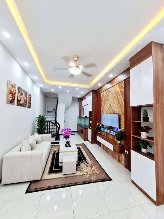 Bán nhà đẹp Văn Phú ngõ thông thoáng 2 ô tô tránh 4 tầng 59m2, tặng toàn bộ nội thất cao cấp giá