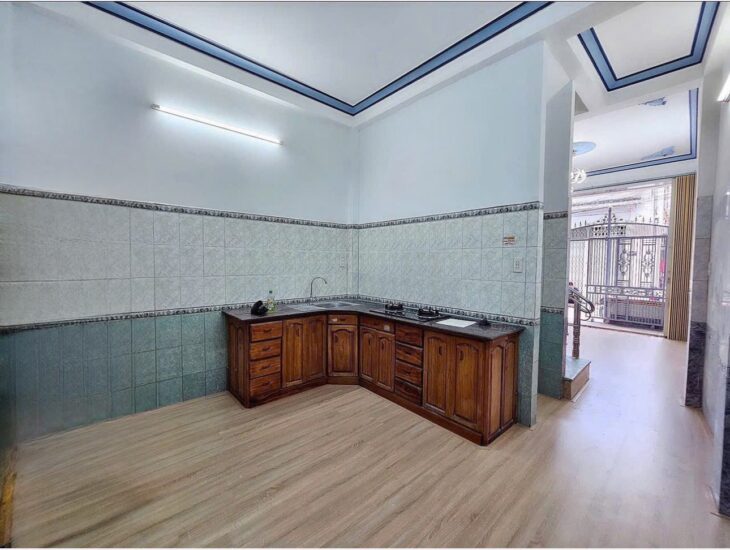 Bán nhà 4 tầng Tttp Nha Trang , Đường Thống Nhất ,P. Phương Sơn