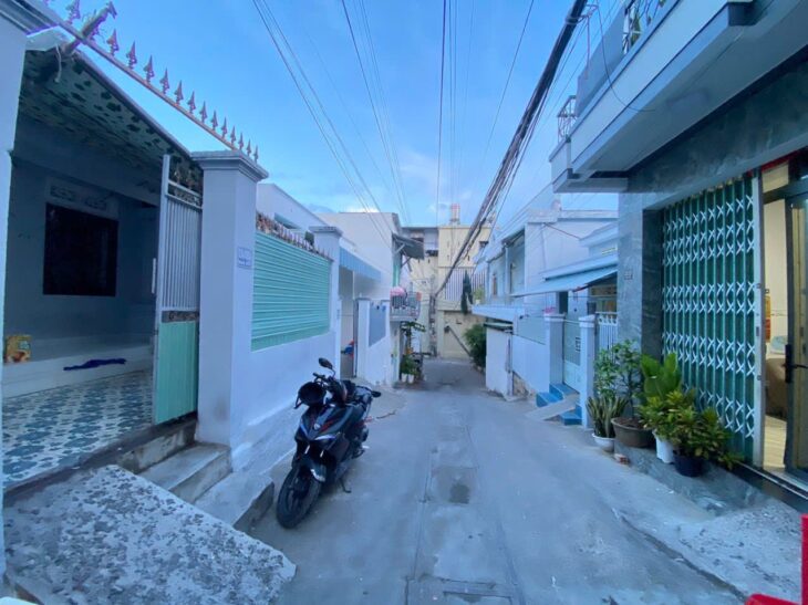 BÁN NHÀ CẤP HẺM NGÔ ĐẾN VĨNH PHƯỚC NHA TRANG 2TY150
