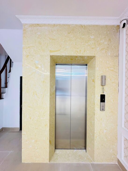 Bán nhà VÕNG THỊ – otô -thang máy -– kinh doanh – ở ngay 80m 6 tầng 26.3 tỷ
