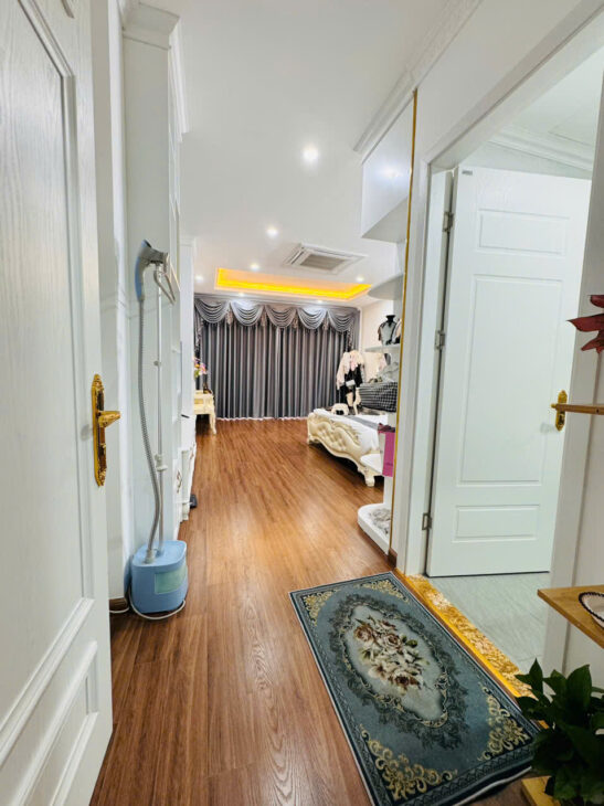 Nhà Bạch Mai 6 tầng dân xây mới, thang máy, oto 7 chỗ vào nhà, lô góc, KD, 23.8 tỷ