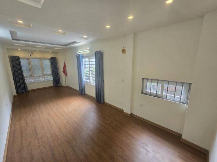 BÁN NHÀ MẶT NGÕ – TÔN ĐỨC THẮNG- 32M2-NGÕ RỘNG 3M-6 TẦNG-GIÁ CHỈ 9.8 TỶ