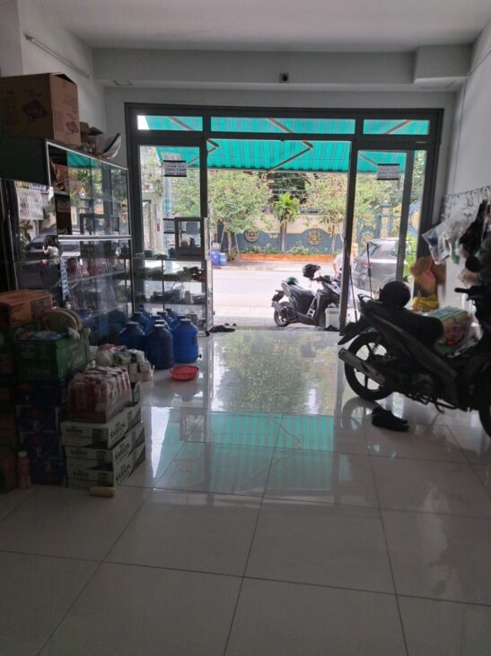 Bán nhà 3 Tầng MẶT TIỀN kinh doanh Hai Bà Trưng khu vực kinh doanh sầm uất