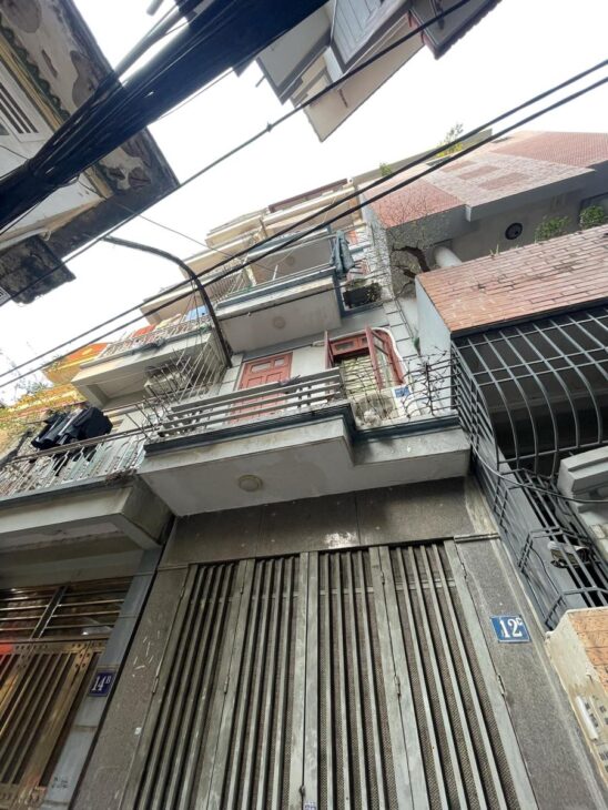 BÁN NHÀ DÒNG TIỀN TRUNG KÍNH – CẦU GIẤY – 42M² x 4 TẦNG – 7 PHÒNG KHÉP KÍN – DOANH THU 30TR/THÁNG