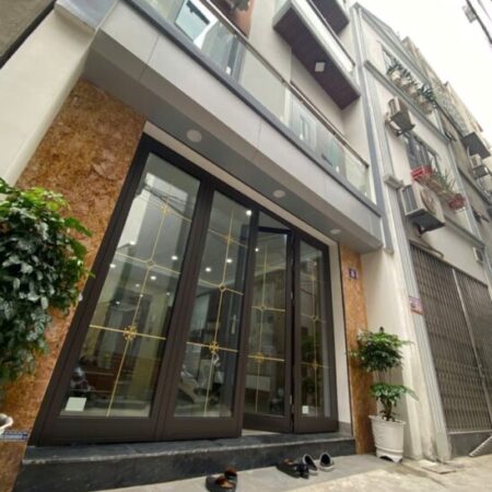 NHÀ ĐẸP ĐÀM QUANG TRUNG – LONG BIÊN – 6 TẦNG – GẦN AEON – GIÁ HỢP LÝ