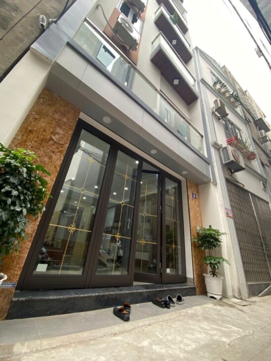 NHÀ ĐẸP ĐÀM QUANG TRUNG – LONG BIÊN – 6 TẦNG – GẦN AEON – GIÁ HỢP LÝ