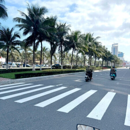 RẺ NHẤT KHU VỰC! 200M RA BIỂN MỸ KHÊ, NHÀ 4 TẦNG 10,5 tỷ