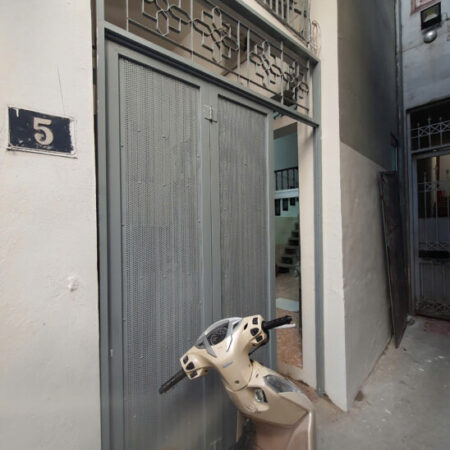 Bán nhà 3 tầng, 4PN, 3WC, 36m², Nghi Tàm, Tây Hồ – 7.6 tỷ