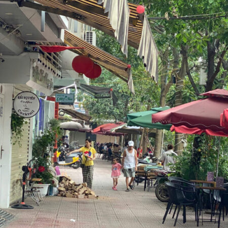 CHỈ 295 TRIỆU/M CÓ NGAY NHÀ NGÕ 62 NGỌC HÀ VIEW HỒ 40 M 5 TẦNG MT 7.2M LÔ GÓC GIÁ 11.8 TỶ 0878168006