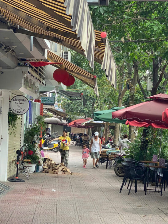 CHỈ 295 TRIỆU/M CÓ NGAY NHÀ NGÕ 62 NGỌC HÀ VIEW HỒ 40 M 5 TẦNG MT 7.2M LÔ GÓC GIÁ 11.8 TỶ 0878168006