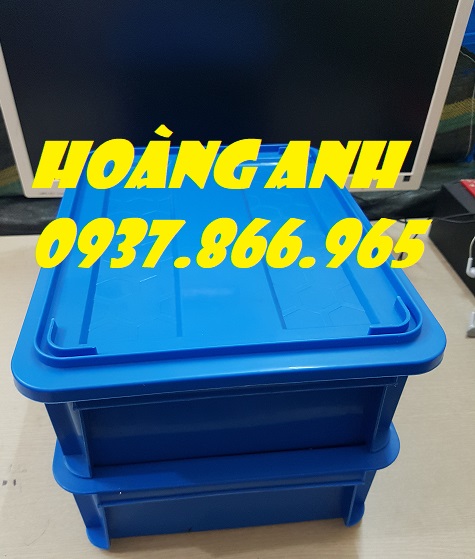 Hộp nhựa , khay nhựa có nắp, thùng nhựa bít, thùng nhựa b7 tại Hà Nội