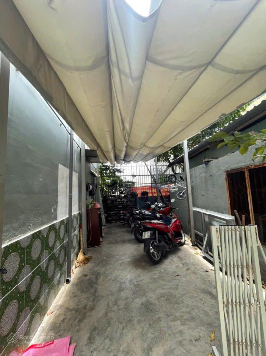 Bán gấp nhà 6Phòng ngủ, 4toilet tại Bình Đông Quận 8 _ Có dòng tiền hàng tháng cho thuê 16 triệu