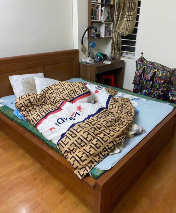 NHÀ DÂN XÂY, LÔ GÓC, NGÕ THÔNG PHỐ LẠC LONG QUÂN – 47M2, 7 TỶ