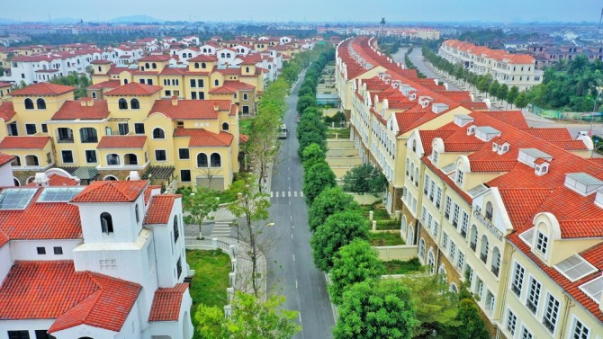 【BÁN GẤP】Shophouse Góc 2 Mặt Đường 210m² Vista Lago Nam An Khánh – Giá 4x Tỷ