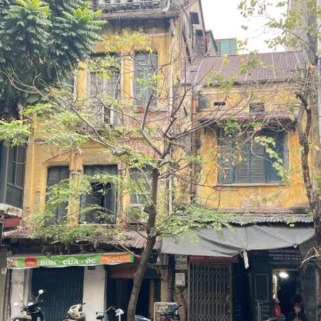 NHÀ RIÊNG 5PN, 5WC PHỐ CỬA NAM PHÙ HỢP KHAI THÁC HOMESTAY CÓ SÂN GIÁ LINH HOẠT