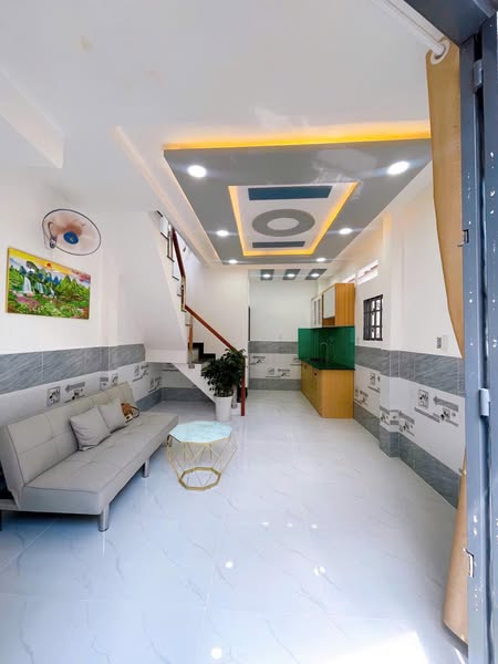 Bao QH, bán nhà lầu mới, đường ô tô gần Cao Đẳng Điện Lực Q12 chỉ 1ty33