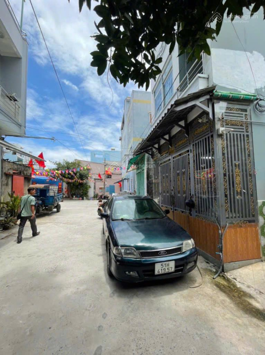 Bán gấp nhà 6Phòng ngủ, 4toilet tại Bình Đông Quận 8 _ Có dòng tiền hàng tháng cho thuê 16 triệu