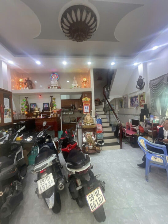 Bán nhà quận 10, đường Lê Hồng Phong, 100m2, 5 tầng, 12.9 tỷ