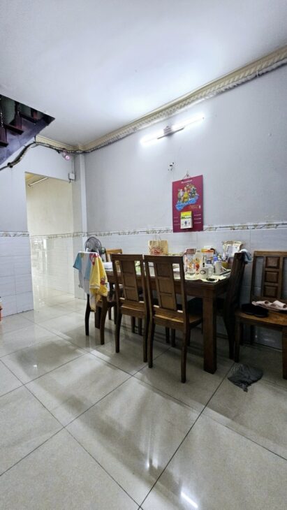 Bán nhà 1T1L Linh Xuân,đường ô tô,gần chợ,khu vực kinh doanh sầm uất