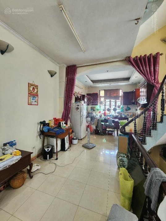 Phân lô Dương Văn Bé – lô góc 3 thoáng -45m2/5tầng – trên 12 tỷ – ô tô 7 chỗ đỗ cửa.