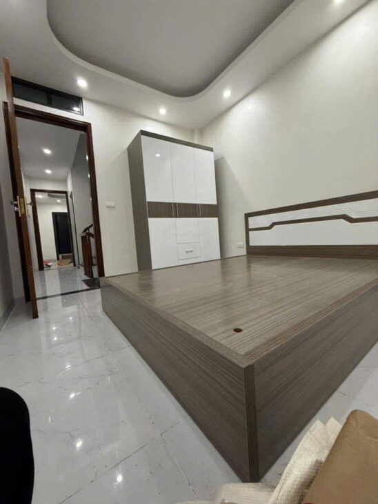 nổi bật MỘT CĂN MÂU LƯƠNG,KIÊN HƯNG,HÀ ĐÔNG 30M 5 TẦNG GIÁ HƠN 6 TỶ