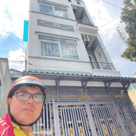 Bán gấp nhà 6Phòng ngủ, 4toilet tại Bình Đông Quận 8 _ Có dòng tiền hàng tháng cho thuê 16 triệu