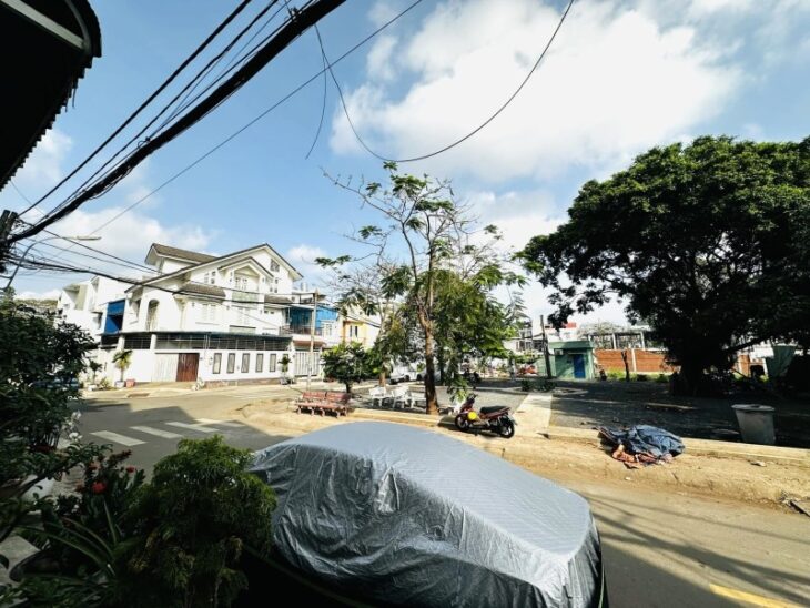 Bán nhà mặt phố Bình Chiểu, Thủ Đức, 105m², 6.7 tỷ, 3 tầng, 4PN, 5WC