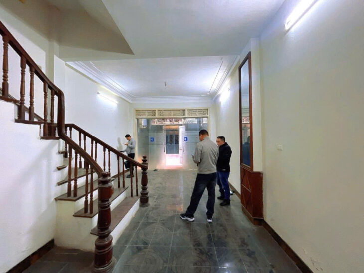 PL PHÙNG CHÍ KIÊN – KINH DOANH – Ô TÔ DT 56m2 4 tầng Mặt tiền 4m Giá 17.5 tỷ