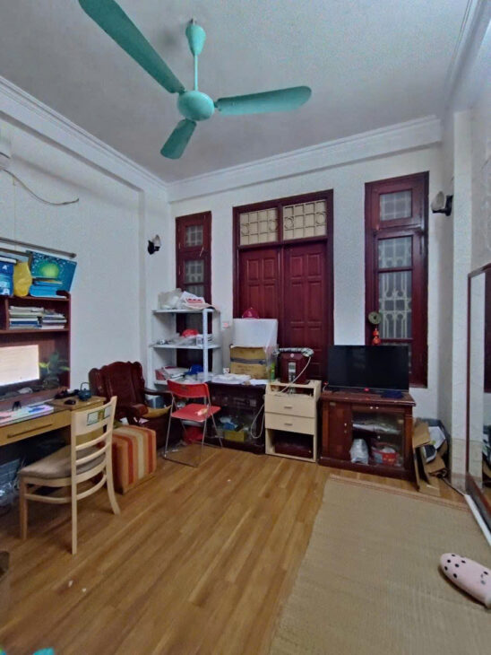 BÁN NHÀ KIM GIANG – GẦN PHỐ – Diện tích 38m2 4 tầng mặt tiền 3.7m Giá 7.9 tỷ