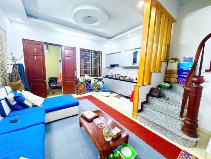 NHÀ NGUYỄN KHÁNH TOÀN Diện Tích 30m2 5 tầng mặt tiền 5m Giá 7.35 tỷ