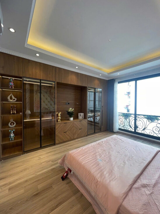 NHÀ ĐẸP YÊN HOÀ QUẬN CẦU GIẤY – NGÕ XE BA GÁC 30m2 5 tầng MT 4.2m Giá 7.98 tỷ