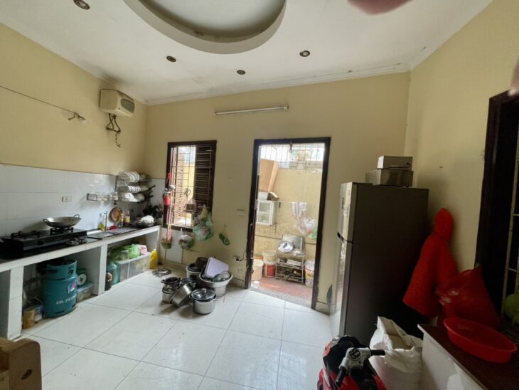 SONG LONG HỘ VỆ: “VŨ TÔNG PHAN – MẠCH VÀNG ẨN HIỆN – PHÁT LỘC CẢ ĐỜI!” 70m² – 4 tầng – mặt tiền 5m