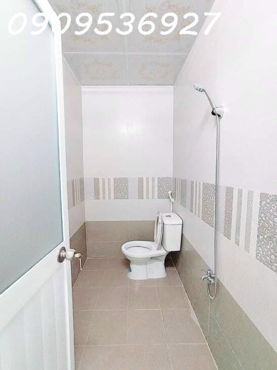 BÁN NHÀ GIÁ TỐT NGAY CHỢ BÀ HOM – 2 TẦNG KIÊN CỐ – SỔ RIÊNG – CHỈ VÀI BƯỚC RA MẶT TIỀN