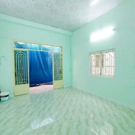 BÁN NHÀ GIÁ TỐT NGAY CHỢ BÀ HOM – 2 TẦNG KIÊN CỐ – SỔ RIÊNG – CHỈ VÀI BƯỚC RA MẶT TIỀN