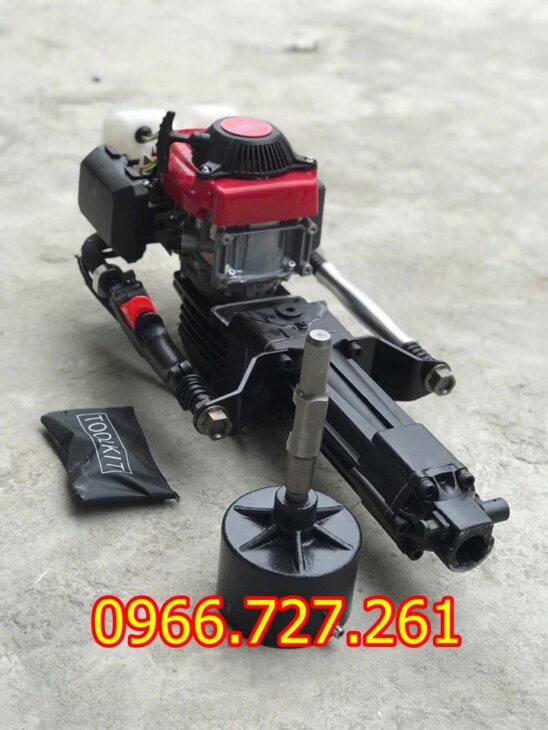 Máy đóng cọc, đóng cừ cầm tay 4 thì Kawasaki KW680
