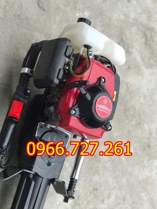 Máy đóng cọc 4 thì cầm tay