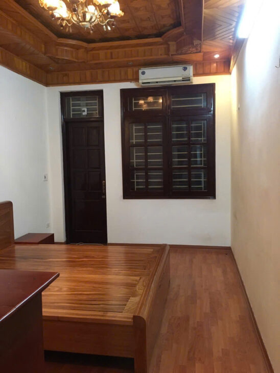 Nhà phân lô Vũ Phạm Hàm, ô tô tránh, 36m2, 5 tầng, giá hợp lý